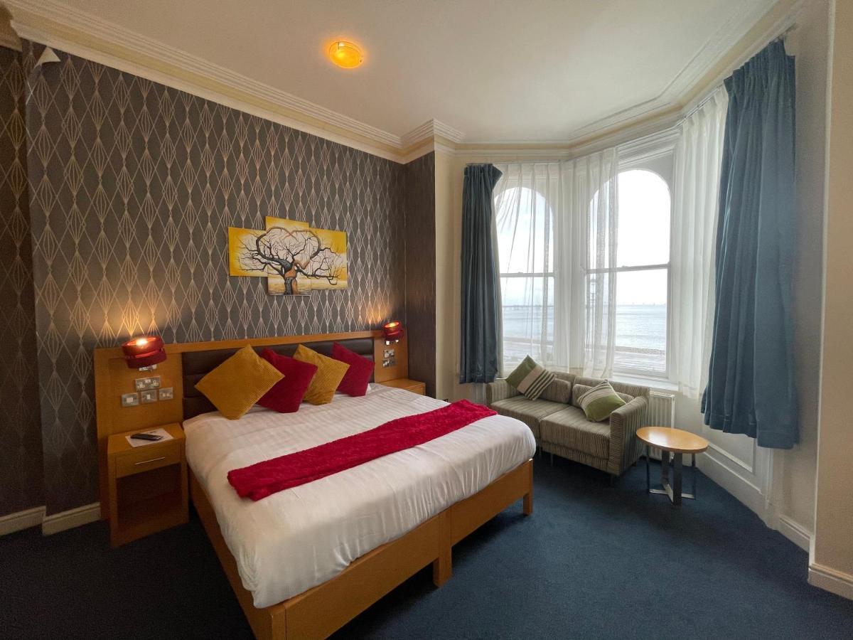 Iris Hotel Λαντούντνο Εξωτερικό φωτογραφία