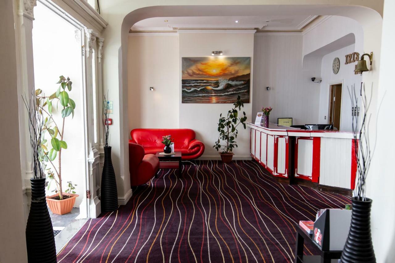 Iris Hotel Λαντούντνο Εξωτερικό φωτογραφία